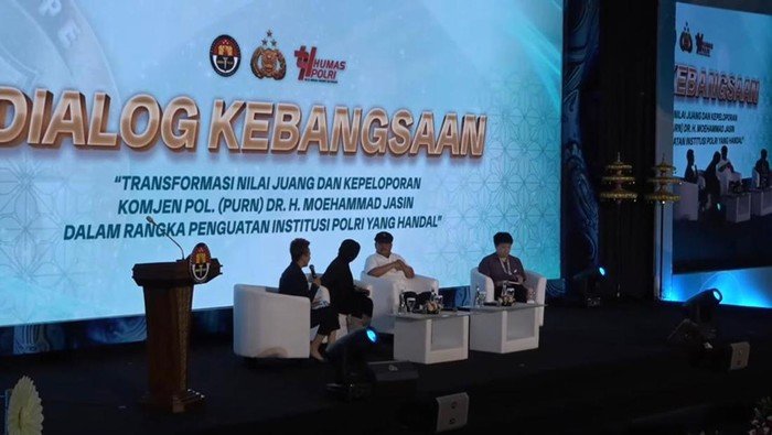 Diskusi Keteladanan M Jasin: Sejarah Brimob yang Menerangi HUT ke-74 Polri