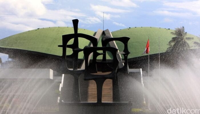 Kasus Sahroni dkk di MKD: Sidang Etik yang Menjanjikan Transparansi dan Akuntabilitas dalam Penegakan Hukum