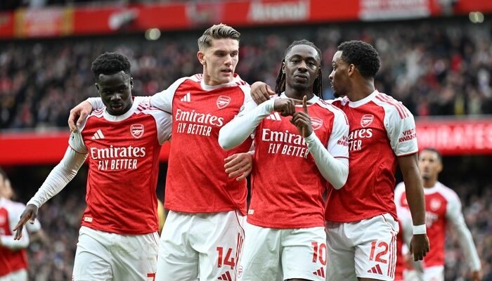 Bola Kembali Berdenyut! Arsenal Terlihat Menakutkan, Fans Bersiap untuk Kejutan Besar!