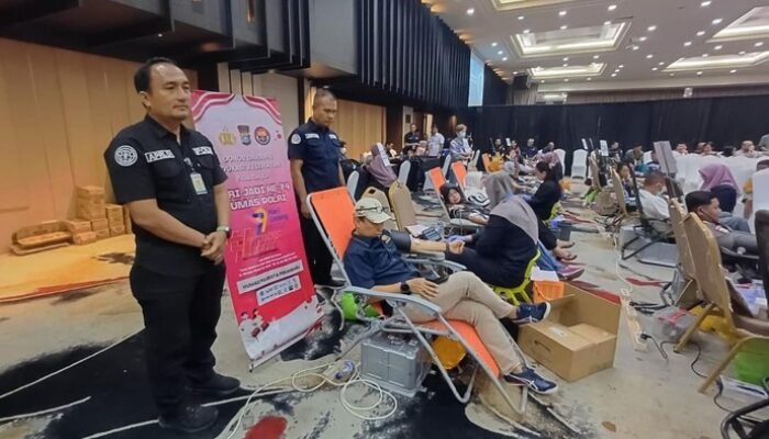 Polresta Pekanbaru Berikan Hadiah Nyata, Ribuan Darah Segar dalam HUT Humas Polri!