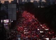 Sejumlah Titik di Tol Dalam Kota Masih Macet Malam Ini – Update 2