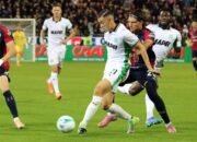 **Cagliari Vs Sassuolo: Jay Idzes成員 Penuh, I Neroverdi Menang 2-1**