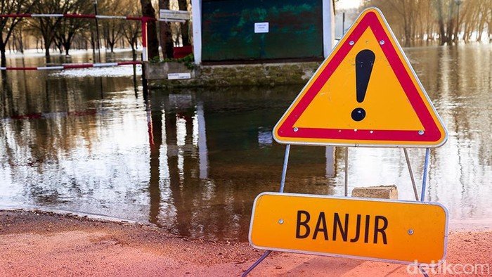 Banjir di Tangsel: 6 Titik Terendam, Warga Desak Penanganan Secepatnya!