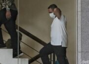 Duit Rp 1,6 M Sita KPK, Gubernur Riau Diterjang OTT…