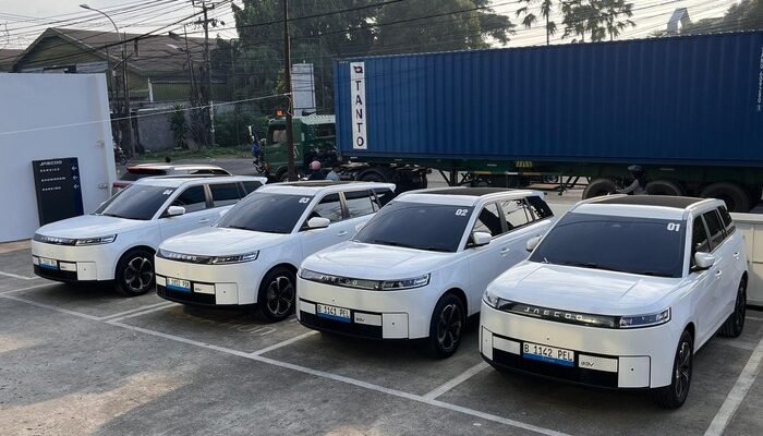 “Selisih Rp 50 Juta, Mana Lebih Layak? Bandingkan Jaecoo J5 Standard vs Premium”