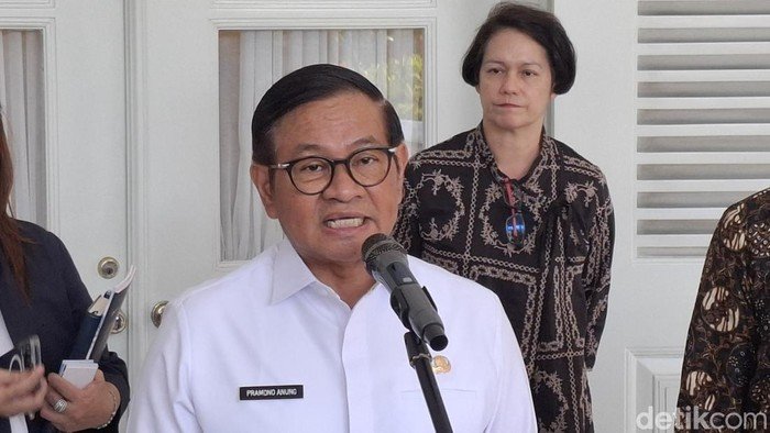 Pramono: Naikkan Tarif TransJ, Tapi Waktu yang Tepat untuk Melakukannya!