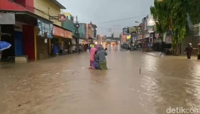 BNPB: Banjir Brebes, Dua Orang Tewas, Warga Minta Penanganan Darurat!