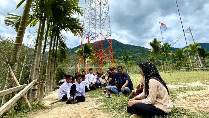 Andre Rosiade Bersyukur Sinyal BTS Telkomsel di Garabak Data Sudah Menyala - Update 2