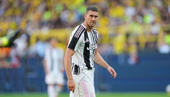 Juve Bocorkan Kapan Negosiasi Kontrak Baru Vlahovic Digelar: Fokus Pada Performa Musim Ini