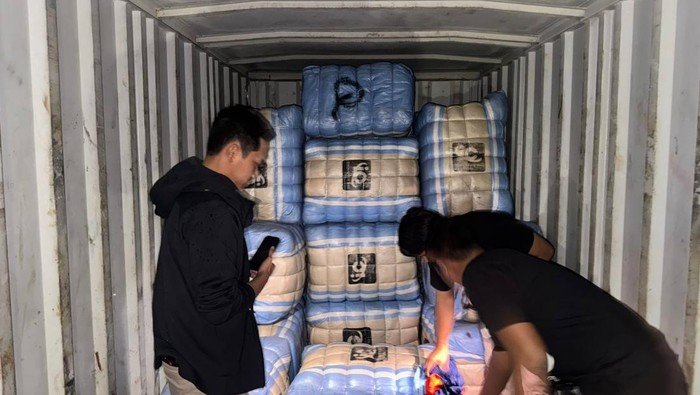 Dari 207 Bal Pakaian Bekas hingga Bongkar Sindikat Balpres, Polda Metro Tunjukkan Gigi!