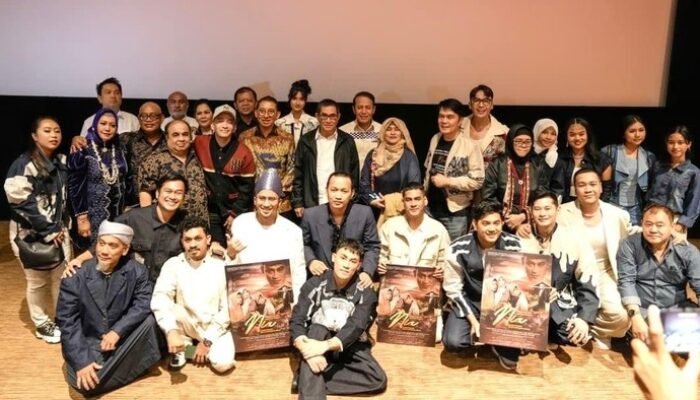 “Menbud Ajak Masyarakat Dukung Film ‘NIA’, Apresiasi atas Karya Seni!” [Menbud Apresiasi Film ‘NIA’, Harap Dapat Dukungan dari Masyarakat]