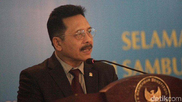 Apakah Hakim Arsul Sani Melanggar Etika? MKMK Buka Suara Soal Ijazah yang Dituduh Palsu, Bareskrim Turun Tangan!