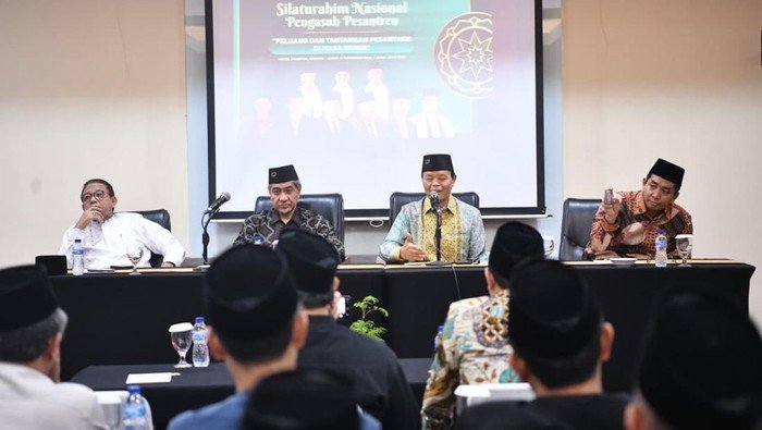 Gelar Pahlawan untuk 3 Ulama, HNW Siap Berikan Apresiasi Terbaik