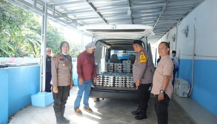 SPPG Polres Kepulauan Seribu Beroperasi, MBG Pertama Meluncur ke SLB Negeri 7 Jakarta – Update 3