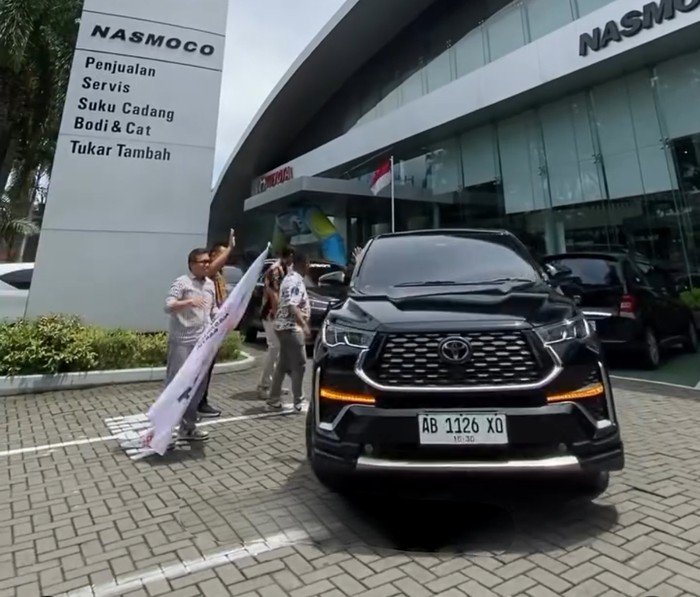 Terungkap! Hasil Mengejutkan Ketika Innova Zenix Hybrid Diadu Irit, Simak Penjelasannya!