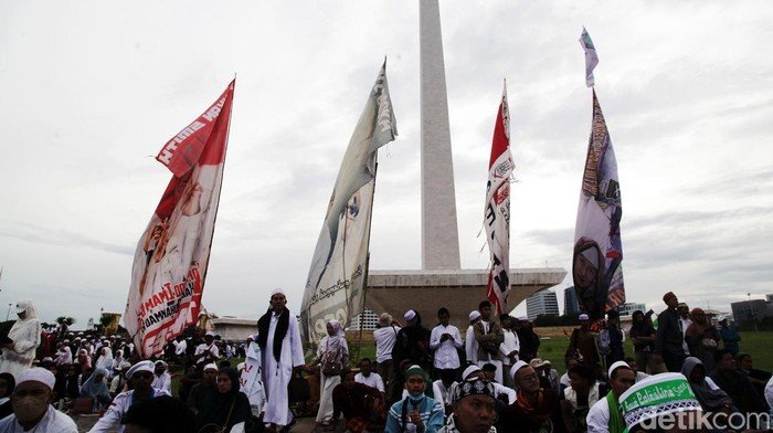 17 Lokasi Kantong Parkir di Sekitaran Monas Saat Acara Reuni 212 - Update 1