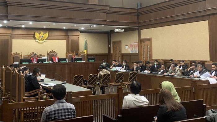 4 Hakim Didakwa Suap, Putusan Hari Ini Puteus Kasus Lepas Migor