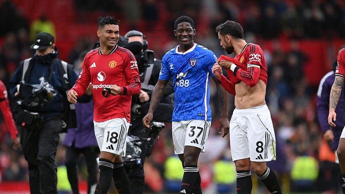 3 Gelandang MU yang Menyuling Kebangkitan di Era Carrick