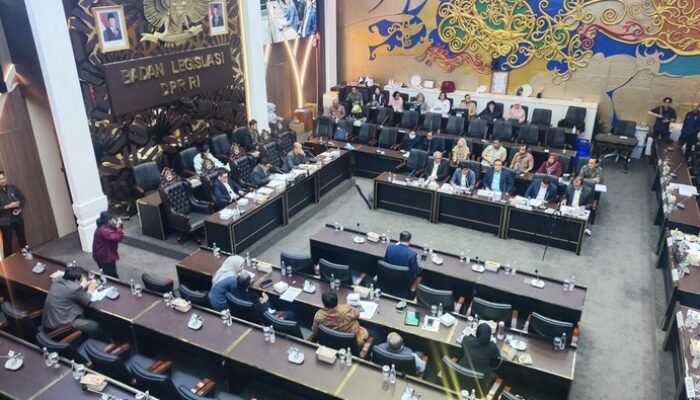 Evaluasi Prolegnas Prioritas, Baleg Kumpulkan Seluruh Pimpinan Komisi di DPR – Update 2