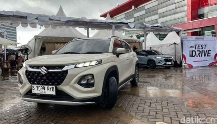 **Uji Coba Suzuki Fronx GX: Performa dan Teknologi yang Menjanjikan**