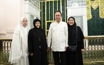 Megawati Ziarah ke Makam Nabi, Imam Besar Masjid Nabawi Pimpin Doa dalam Momentum Bersejarah