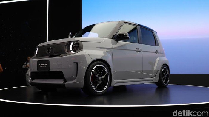 Dari Uji Coba ke Rilis, Kapan Honda 'Brio Listrik' Resmi Meluncur di Indonesia?