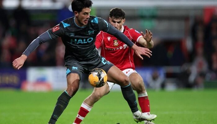 Kebanggaan Elkan Baggott Starter, Ipswich Town Dicegah Wrexham di Piala FA