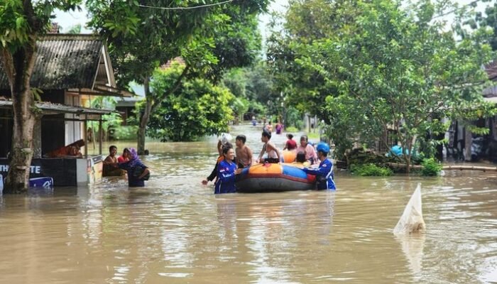 Kematian Warga Jember Akibat Listrik Saat Bersih-bersih Usai Banjir