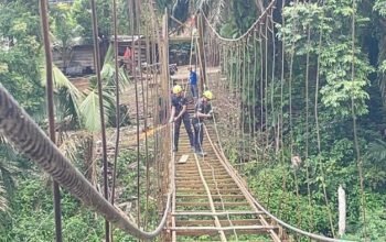 Wujudkan Mimpi Anak Sekolah, Polda Riau Kebut Jembatan Gantung di Kuansing – Update 2