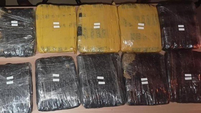 15,5 Kg Ganja Ditemukan, Polda Metro Tangkap 3 Pria di Tanah Abang, Guncang Kota