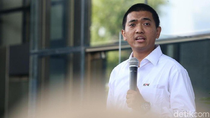 Eks Penyidik Amini Jokowi soal UU KPK: Apakah Reformasi Hukum Sedang Terancam?