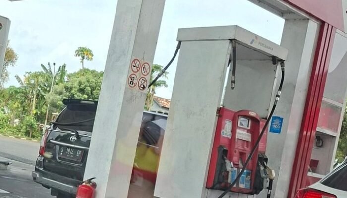 Viral Mobil Dinas di Tuban Diduga Ubah Pelat Hitam Agar Bisa Isi Pertalite – Update 2