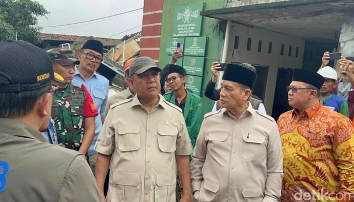Ketua MPR Tinjau Lokasi Bencana Tanah Gerak di Padasari Tegal, Menyisir Luka Perkampungan