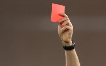 “Serie A Heboh, Kartu Merah ‘Aneh’ Muncul Karena Protes”