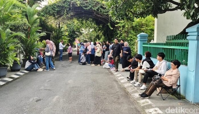 Imbauan Ajudan Jokowi: Jangan Ratap di Rumah Presiden Usai ‘Tembok Ratapan’ Viral, Kenapa?