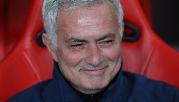 “Mau Latih Real Madrid Lagi, Mourinho? Ini 5 Alasan Kenapa Ini Bisa Jadi Keputusan Terbaiknya!”