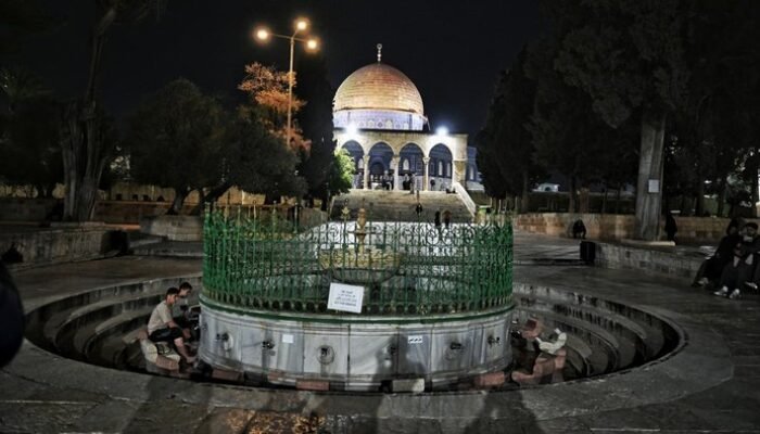 Ramadan di Al-Aqsa: Israel Intensifkan Polisi, Palestina Menderita Pembatasan
