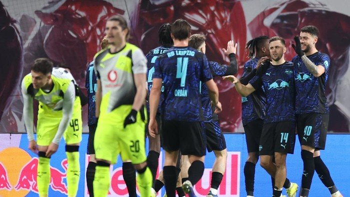 Leipzig Vs Dortmund: Imbang 2-2, Die Borussen Makin Tertinggal dari Bayern - Update 2