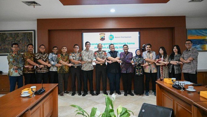 Dukung Pelatihan AI, Wapres Gibran Berikan Semangat Baru bagi ASEAN Foundation-Polda Jateng