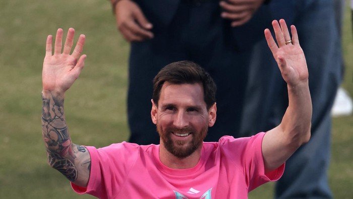 Messi: Dari Ambisi ke Bersyukur, Kisah Transformasi dalam Sepak Bola Global