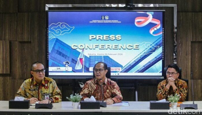 “KenaikanPermohonan WNI, Kemenkum: 700 WNA Belum Selesai”