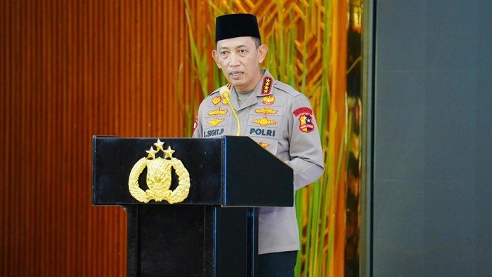 Kapolri: Wacana Baru, Polisi dan Sipil Bersatu atau Berhadapan?