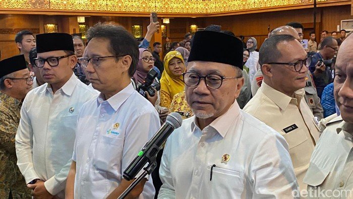 4,2 Juta Ton Beras RI, Zulhas: Tegaskan Tak Butuh AS!