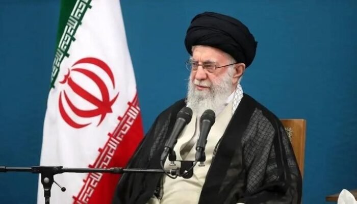 “⁠Muncul Nama-nama Calon Penerus Pemimpin Iran Ali Khamenei: Konflik dan Kebijakan yang Mendominasi Agenda Nasional”
