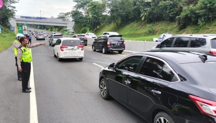 **”Gagal Jaga Jarak Aman Penyebab Dominan Kecelakaan, Ingat Lagi Rumus 3 Detik”**