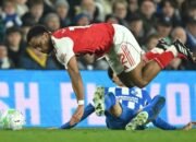 “Jurrien Timber: Bek yang Menantang Batas Striker Terbaik”