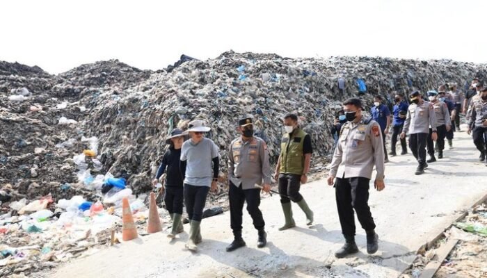 **Polda Riau dan Pemkot Pekanbaru Transformasi Sampah Menjadi Energi Berskala Besar**