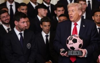 Lionel Messi Kok Mau Ketemu Donald Trump? Pertemuan Antara Bola dan Politik yang Gegerkan Media!