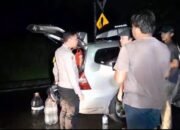 Tengah Malam Mobilnya Mogok, Lansia di Bogor Diantar Pulang Polisi, Cerita Haru yang Menginspirasi!