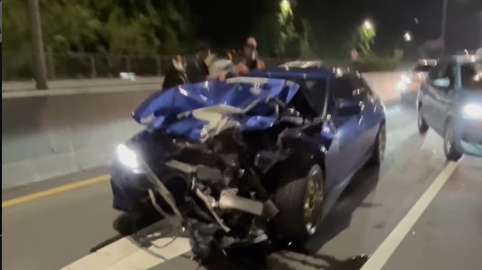 Tol JORR Berdarah! Kebut-kebutan Akhirnya Berujung Pajero Sport-BMW Ringsek!